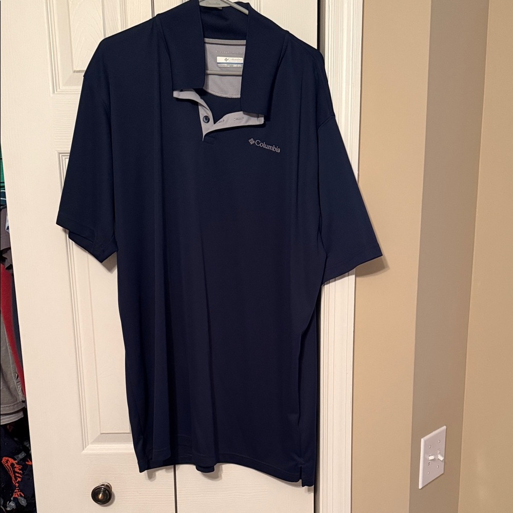 Columbia Men's Dark Blue Polo Shirt